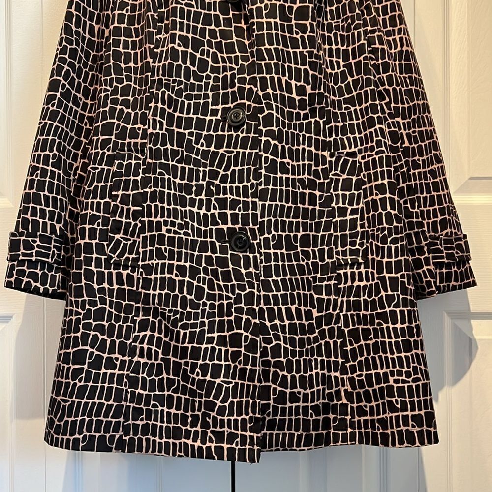 Relatively Black/Tan Animal Print Rain Coat‎ Size L/XL ( see measurements) - Picture 3 of 13